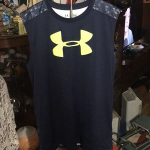 Under armor muscle tank top